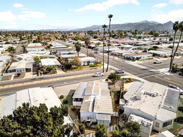 $110,000 | 893 South Palm Avenue, Hemet, CA 92543