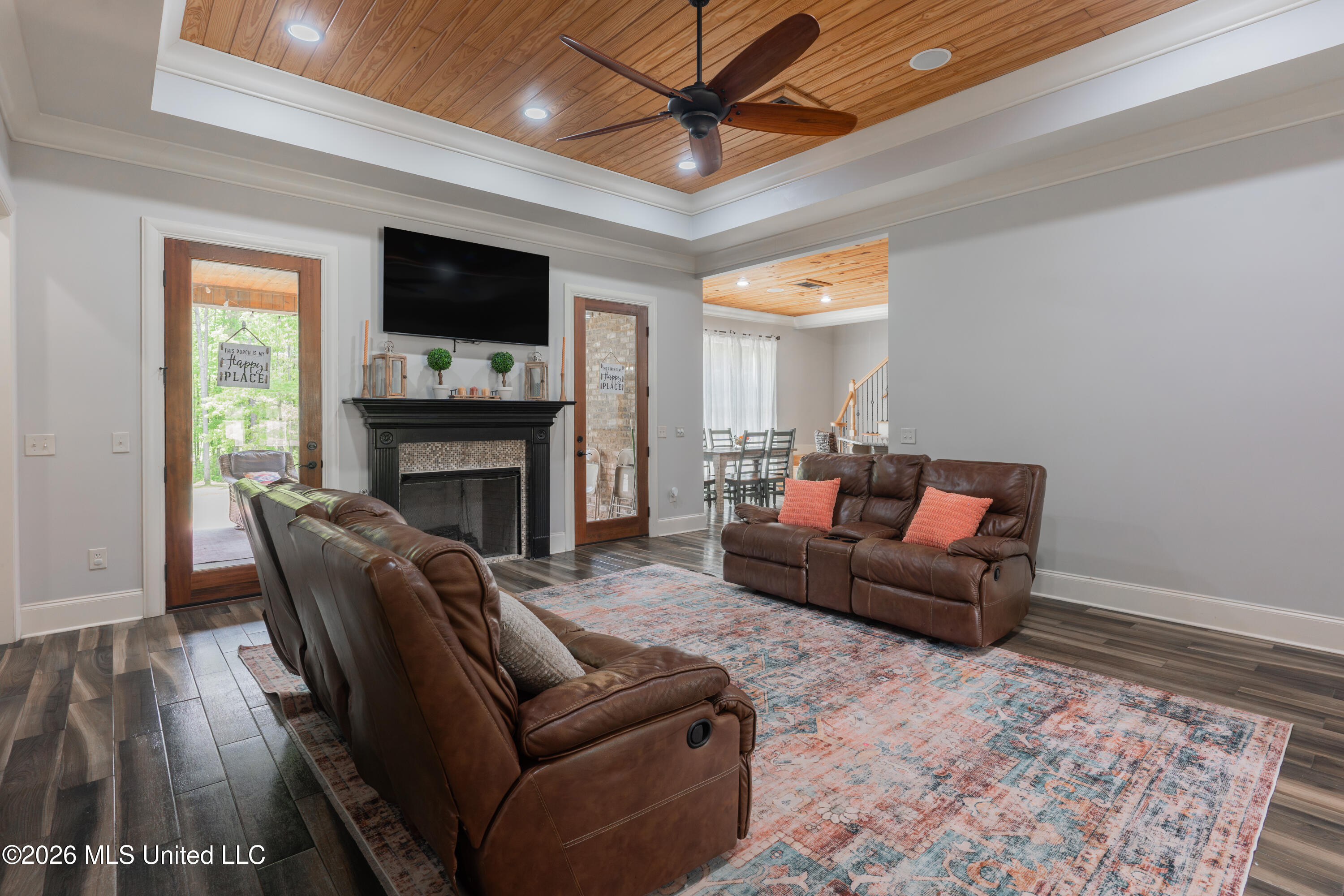 517 View Pointe Drive Clinton, MS 39056 - Photo 24 of 100 24-LivingRoom