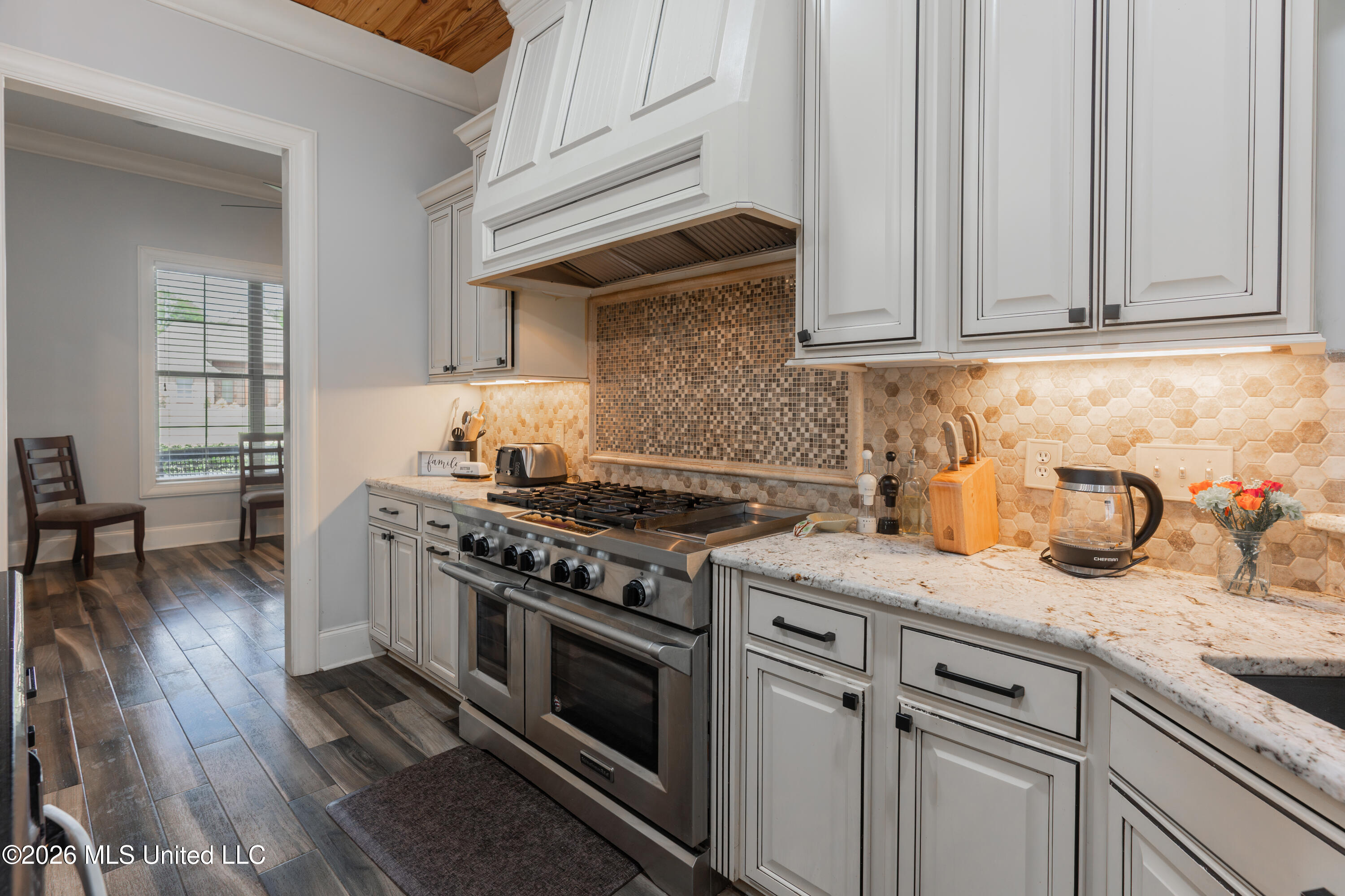 517 View Pointe Drive Clinton, MS 39056 - Photo 33 of 100 33-Kitchen
