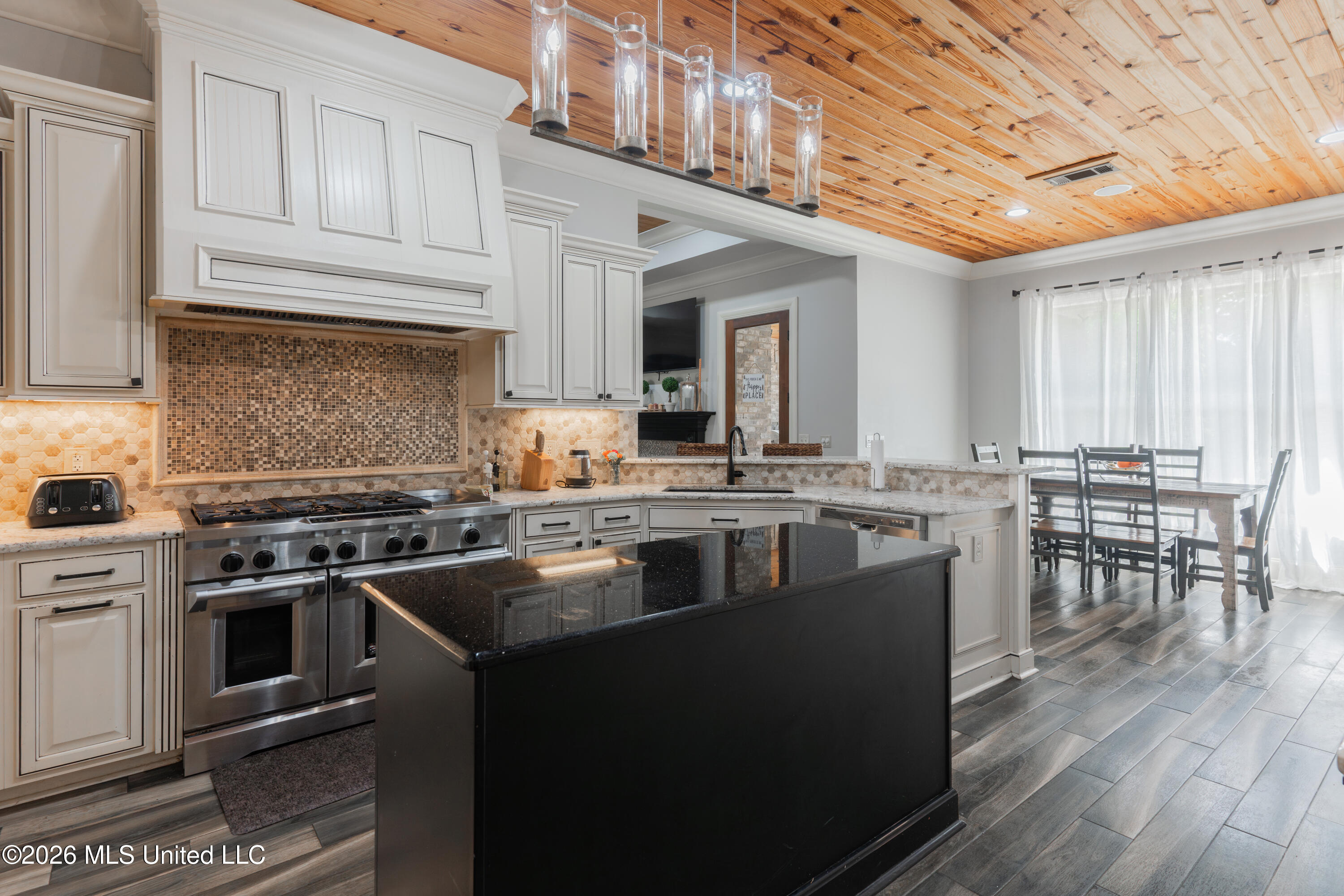 517 View Pointe Drive Clinton, MS 39056 - Photo 36 of 100 36-Kitchen