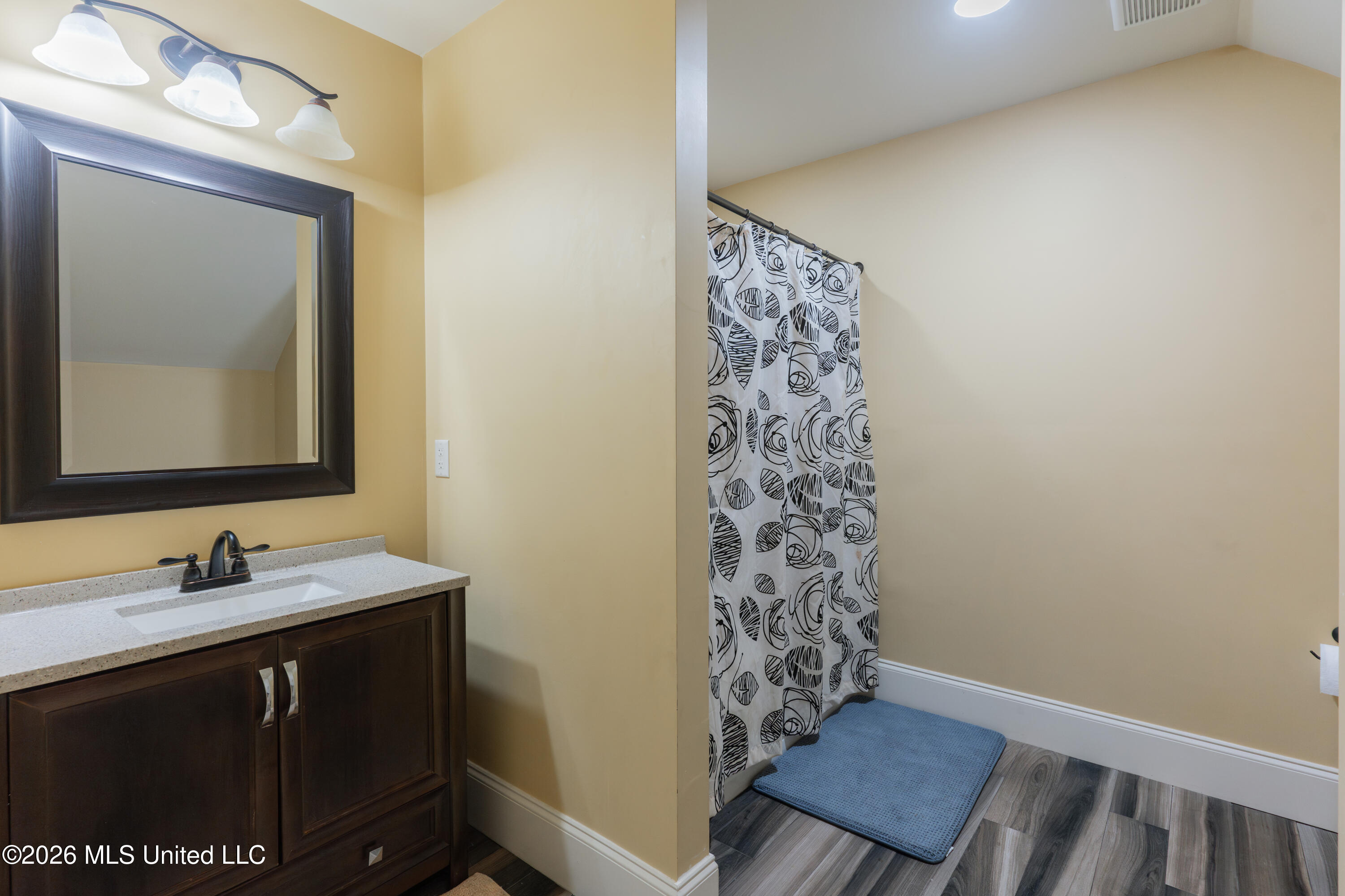 517 View Pointe Drive Clinton, MS 39056 - Photo 75 of 100 80-Bathroom4