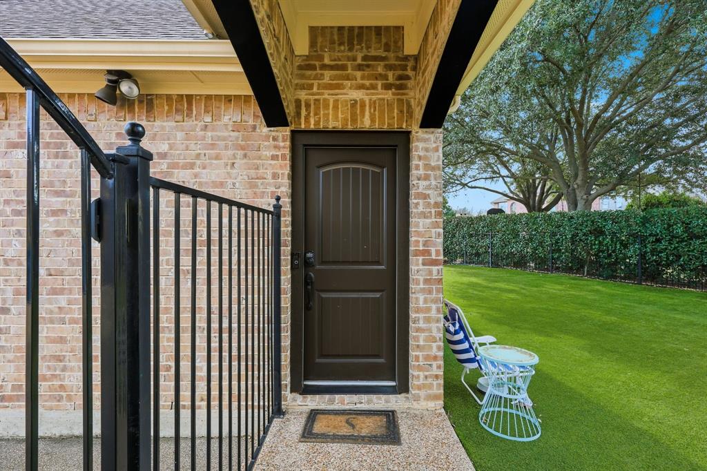 2201 Mockingbird Lane Flower Mound, TX 75022 - Photo 28 of 40 a view of porch with seating space