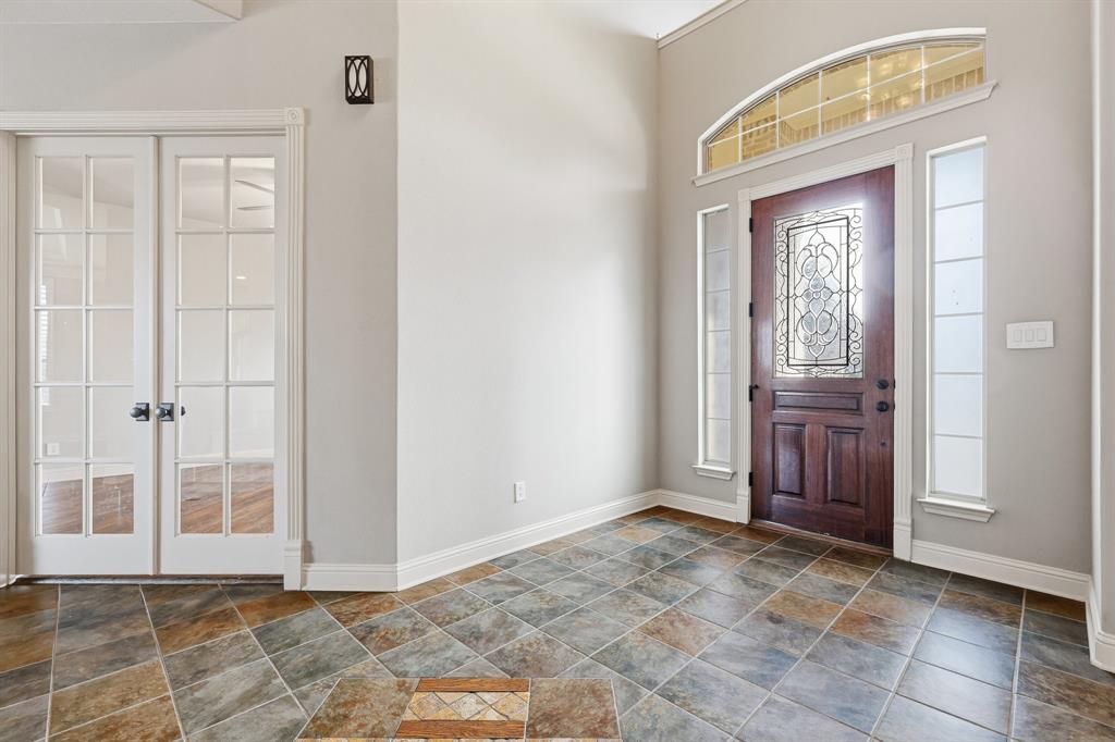 2201 Mockingbird Lane Flower Mound, TX 75022 - Photo 3 of 40