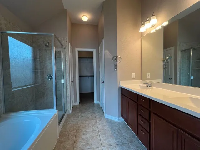 $2,295 | 326 Adoquin Trail, Buda, TX 78610