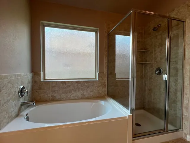 $2,295 | 326 Adoquin Trail, Buda, TX 78610