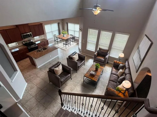 $2,295 | 326 Adoquin Trail, Buda, TX 78610