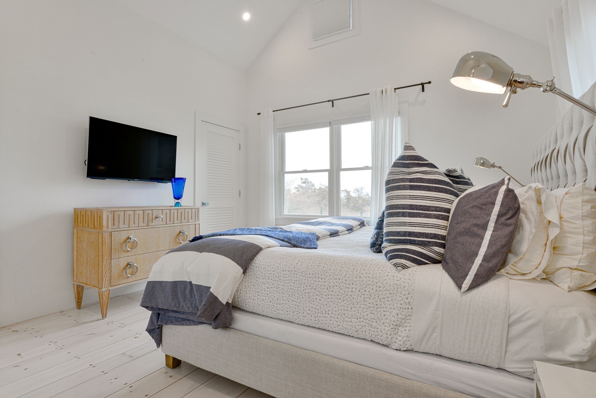 153 Polpis Road Nantucket, MA 02554 - Photo 20 of 24 Gallery Image 20