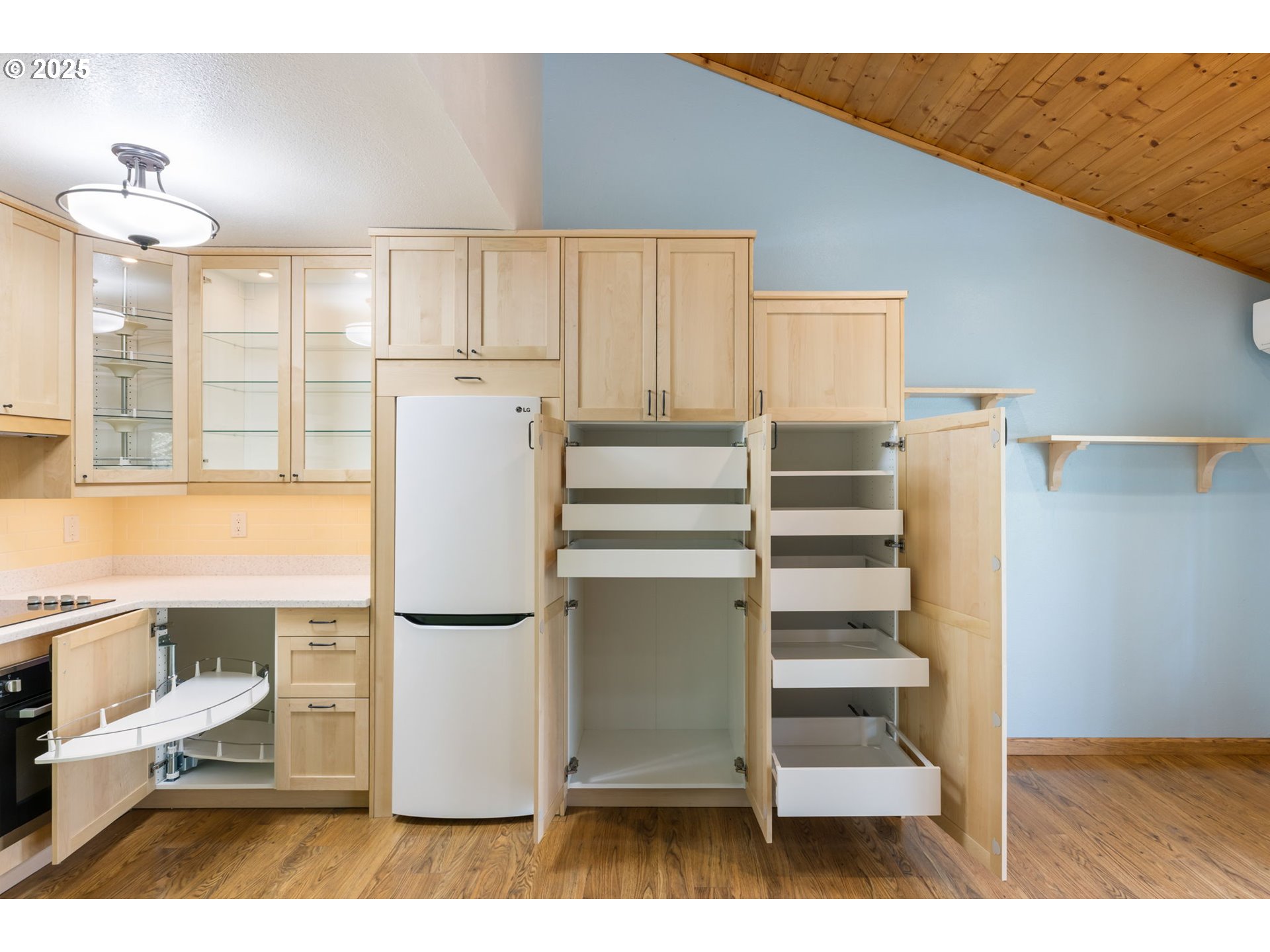 7734 Southwest Barnes Road, Unit A Portland, OR 97225 - Photo 14 of 37 Pantry