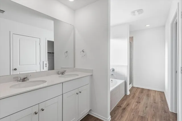 $365,000 | 100 Greystone Court, Marble Falls, TX 78654