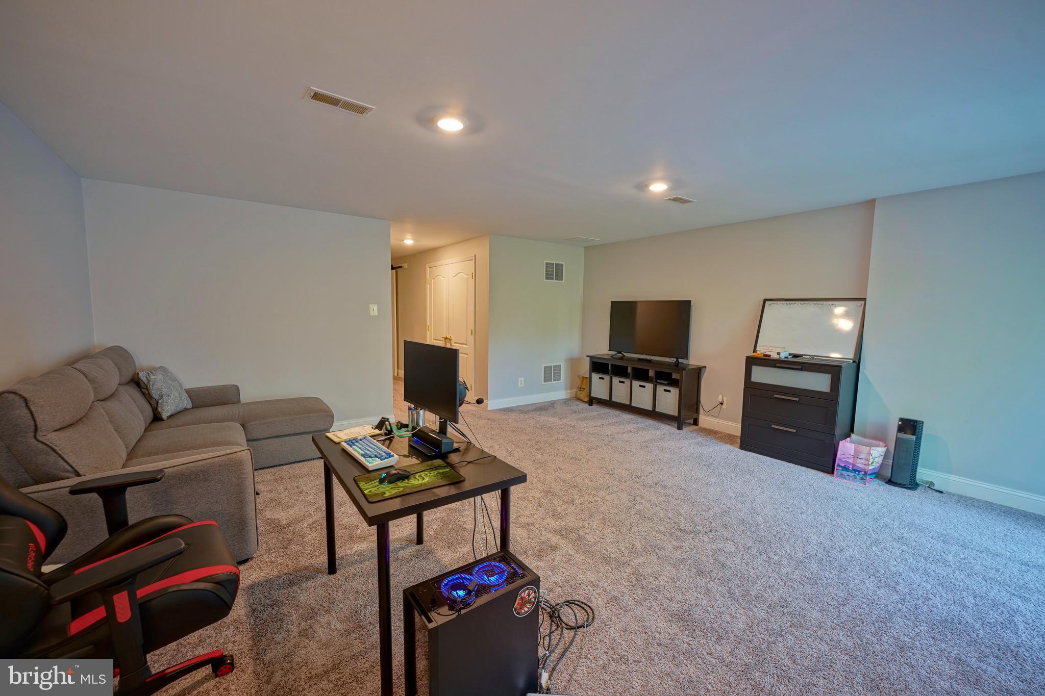 36 Crows Nest Court Mount Laurel, NJ 08054 - Photo 34 of 37