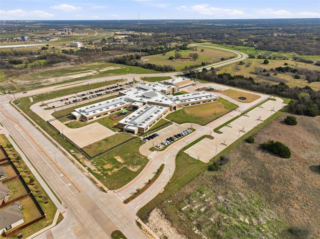 418 Crestview Drive Midlothian, TX 76065 - Photo 35 of 39 an aerial view of residential houses with outdoor space