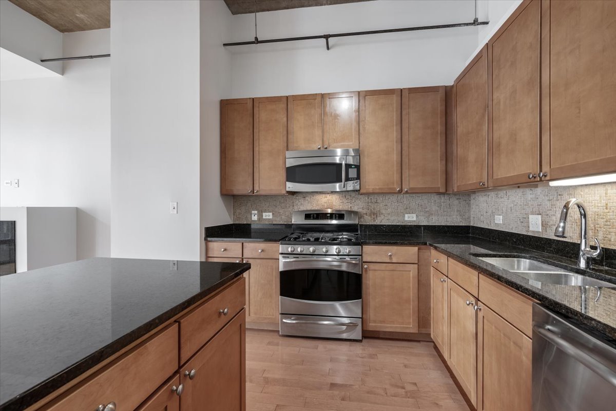 520 South State Street, Unit 1506 Chicago, IL 60605 - Photo 30 of 37