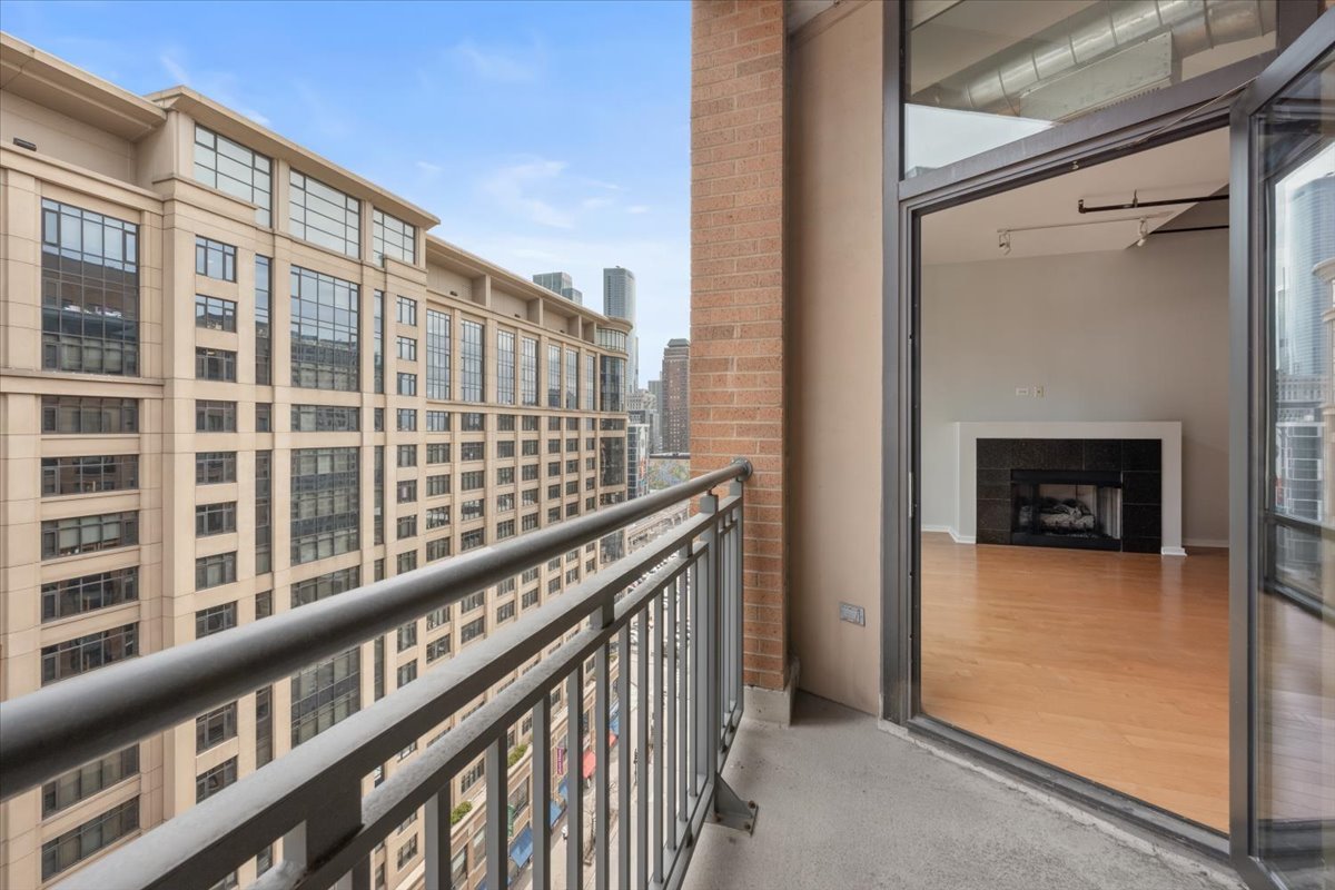 520 South State Street, Unit 1506 Chicago, IL 60605 - Photo 31 of 37