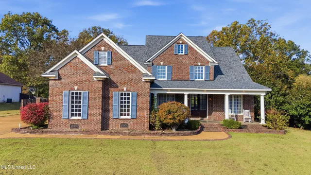$555,000 | 2948 Grove Meadows Drive, Nesbit, MS 38651
