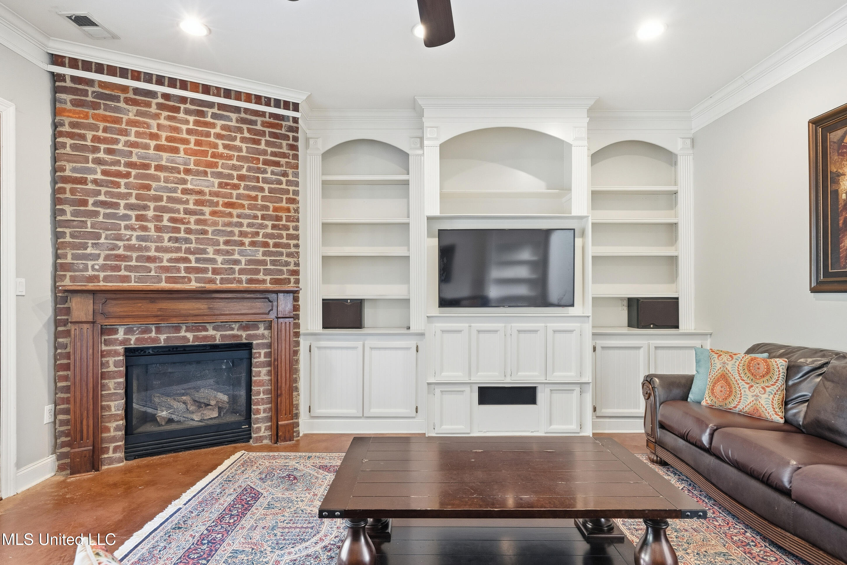 2948 Grove Meadows Drive Nesbit, MS 38651 - Photo 11 of 51 11_2948_grove_meadows_dr_southaven_ms_38