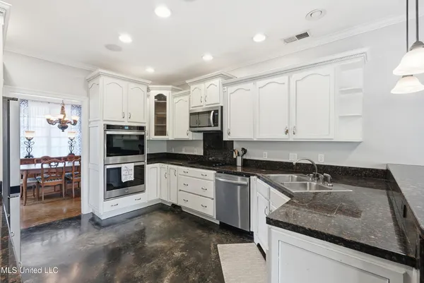 $499,000 | 2948 Grove Meadows Drive, Nesbit, MS 38651
