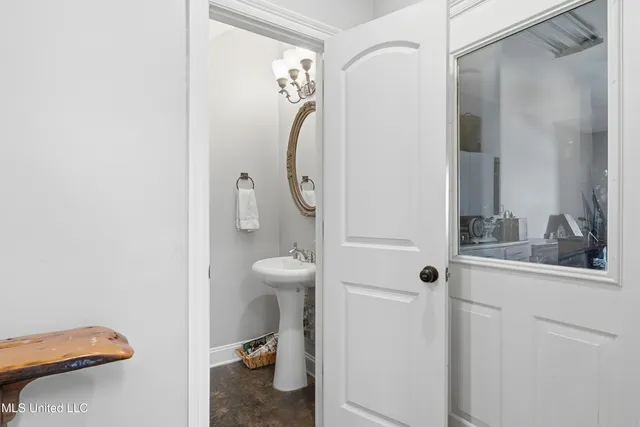 $555,000 | 2948 Grove Meadows Drive, Nesbit, MS 38651