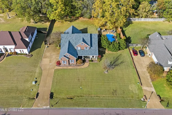 $499,000 | 2948 Grove Meadows Drive, Nesbit, MS 38651
