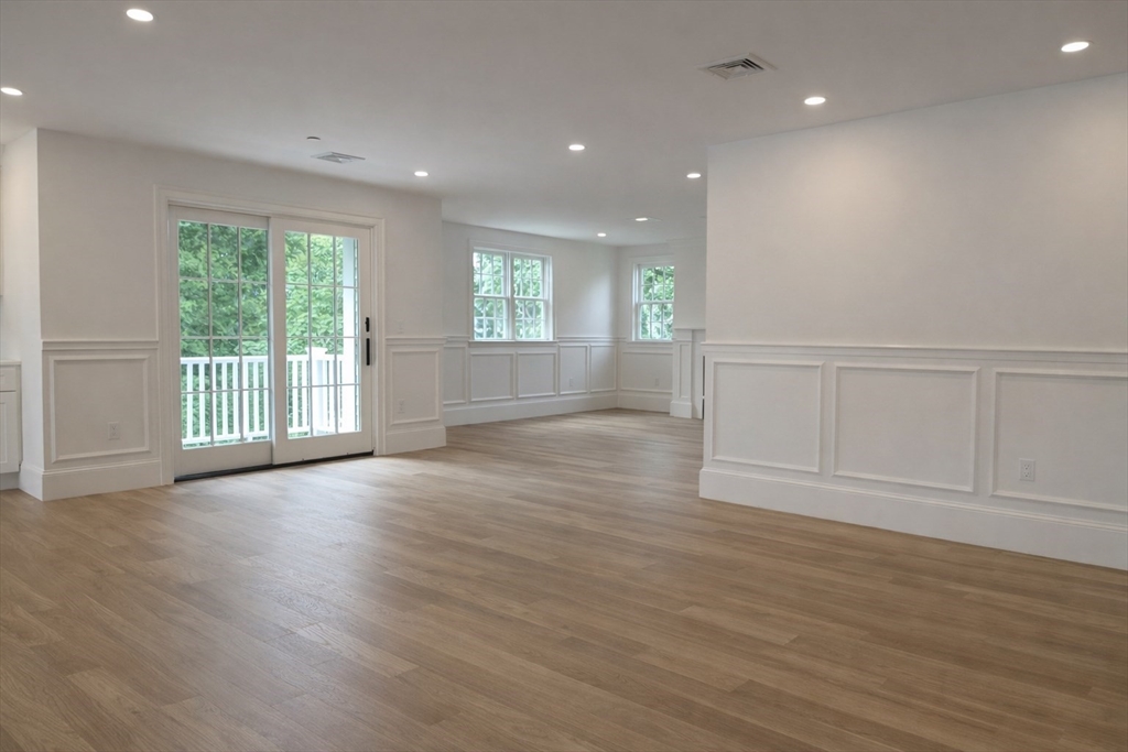 66 Pleasant Street, Unit 2 Marblehead, MA 01945 - Photo 4 of 17
