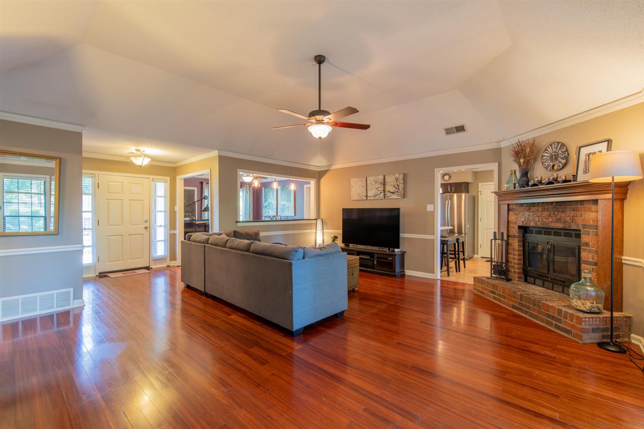 7758 Grey Squirrel Cove Memphis, TN 38018 - Photo 6 of 22 Gallery Image 6