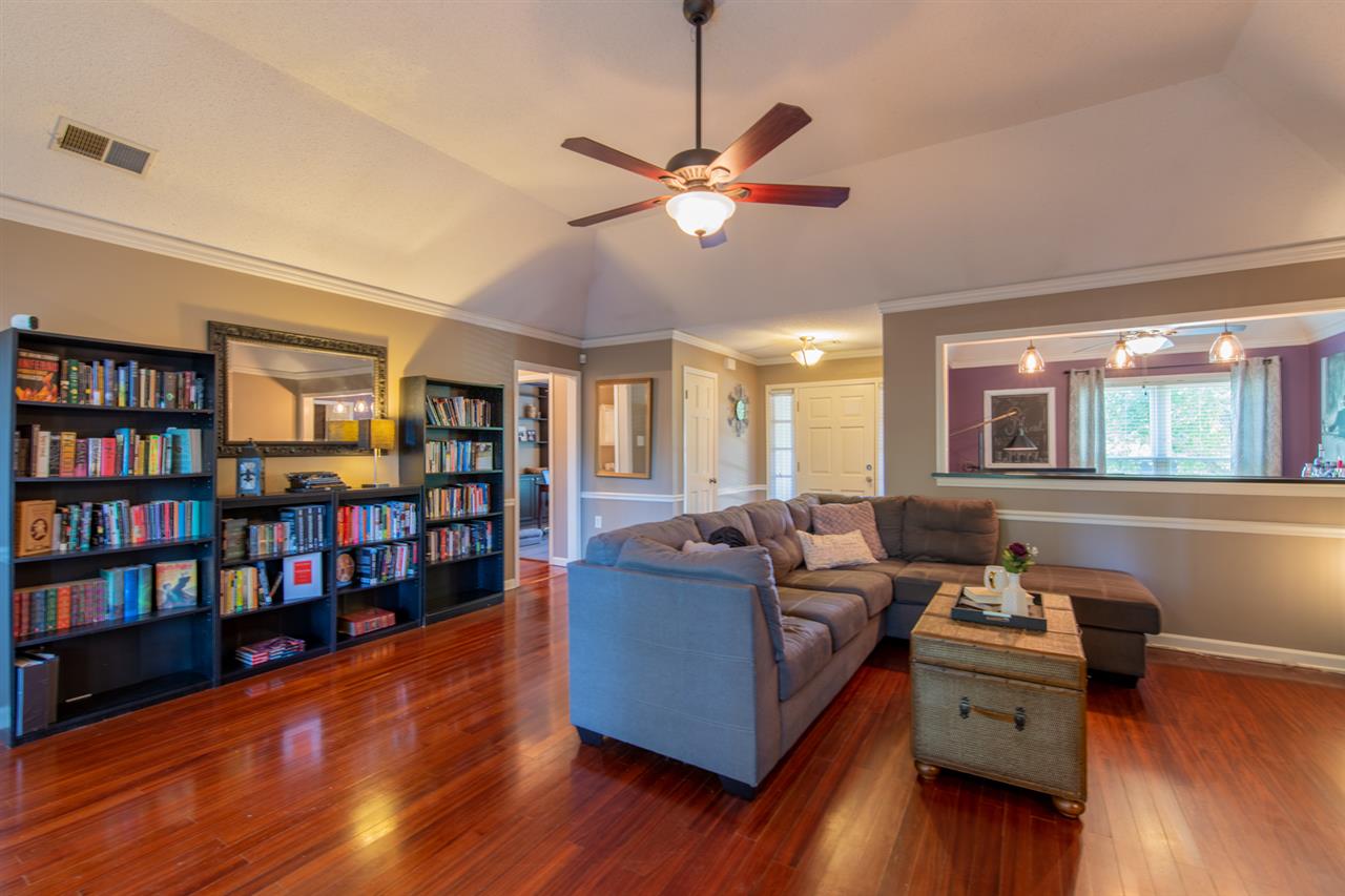 7758 Grey Squirrel Cove Memphis, TN 38018 - Photo 7 of 22 Gallery Image 7