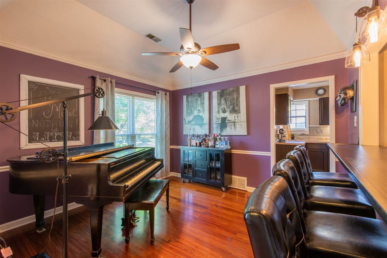 7758 Grey Squirrel Cove Memphis, TN 38018 - Photo 8 of 22 Current owners are using this as a music room.