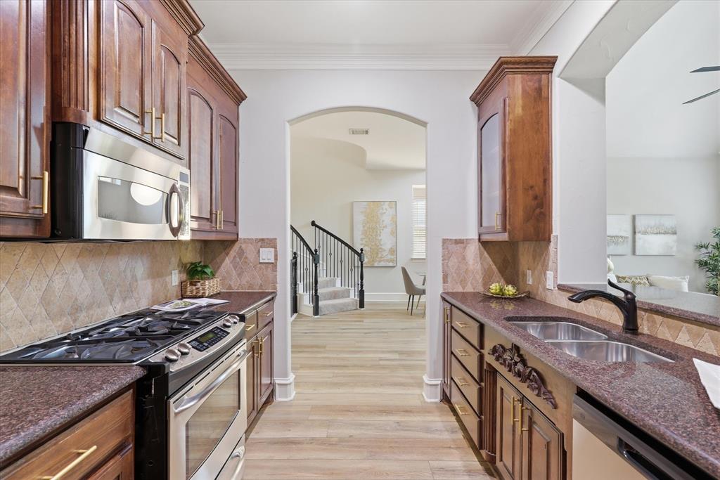 748 Rockingham Drive Irving, TX 75063 - Photo 27 of 40 Gallery Image 27