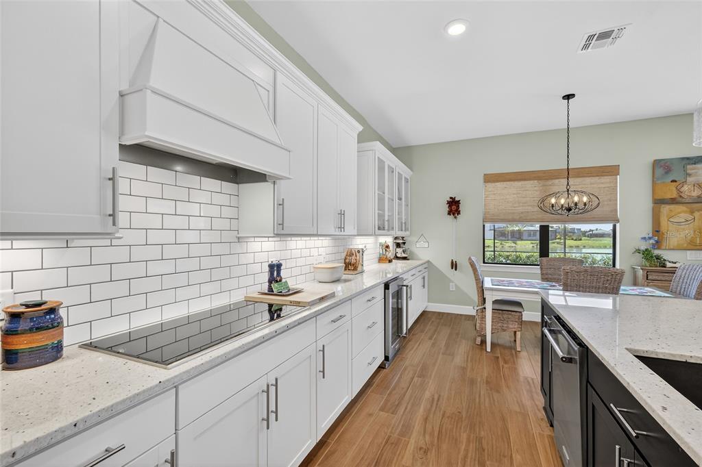 5470 Silverside Pne Court Lakewood Ranch, FL 34211 - Photo 16 of 74