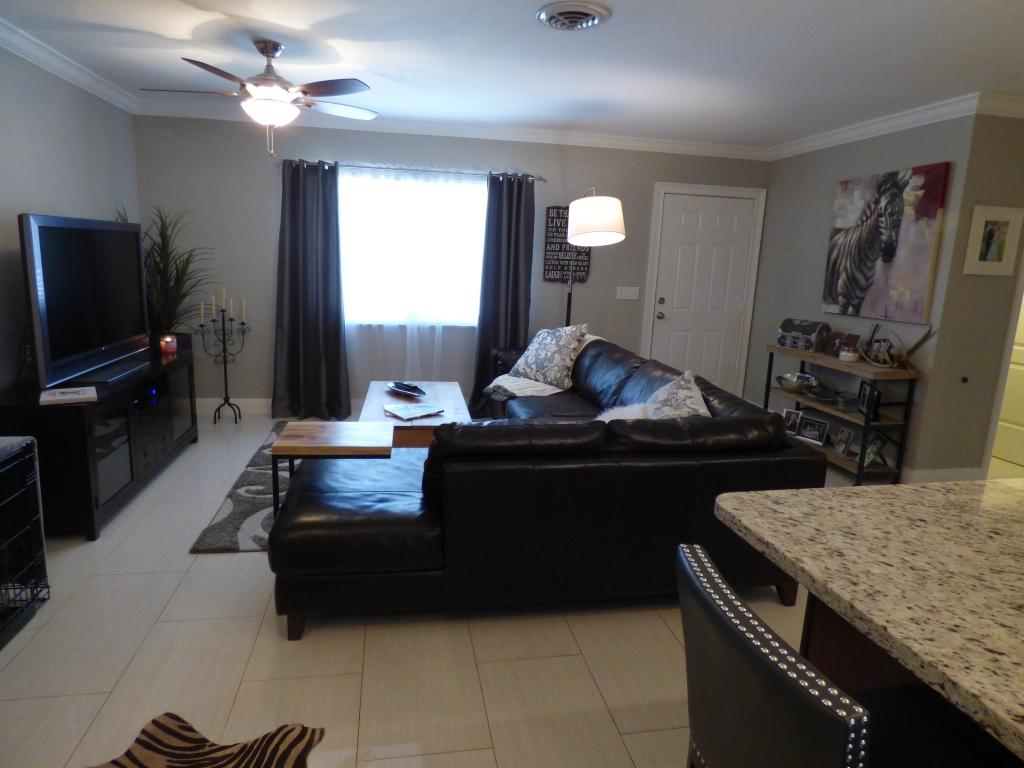 1180 Southwest 11th Street Boca Raton, FL 33486 - Photo 6 of 32 Living Area