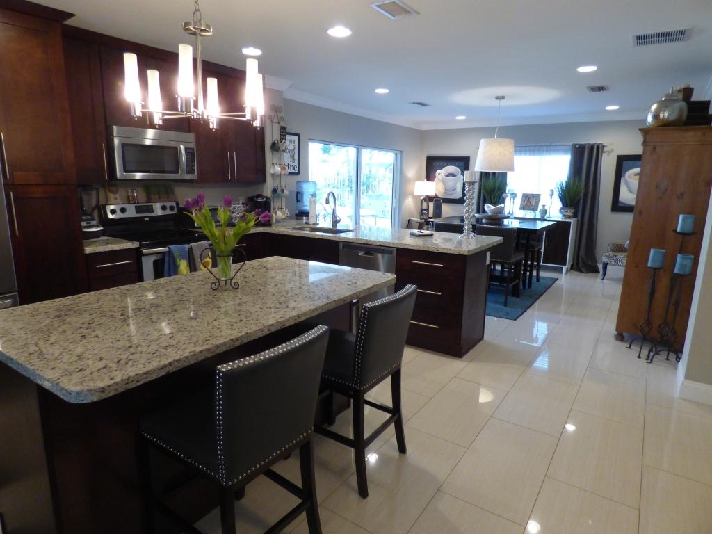 1180 Southwest 11th Street Boca Raton, FL 33486 - Photo 8 of 32 Kitchen DR or Family