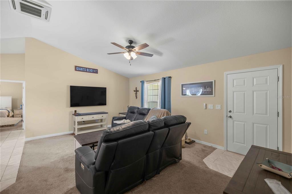 6989 Southwest 132nd Place Ocala, FL 34473 - Photo 9 of 29