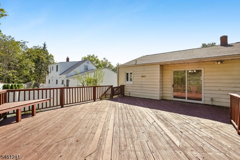 113 Stony Road Edison, NJ 08817 - Photo 42 of 44 Gallery Image 42