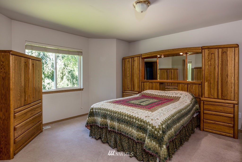 2287 Williams Road Oak Harbor, WA 98277 - Photo 13 of 23 Gallery Image 13