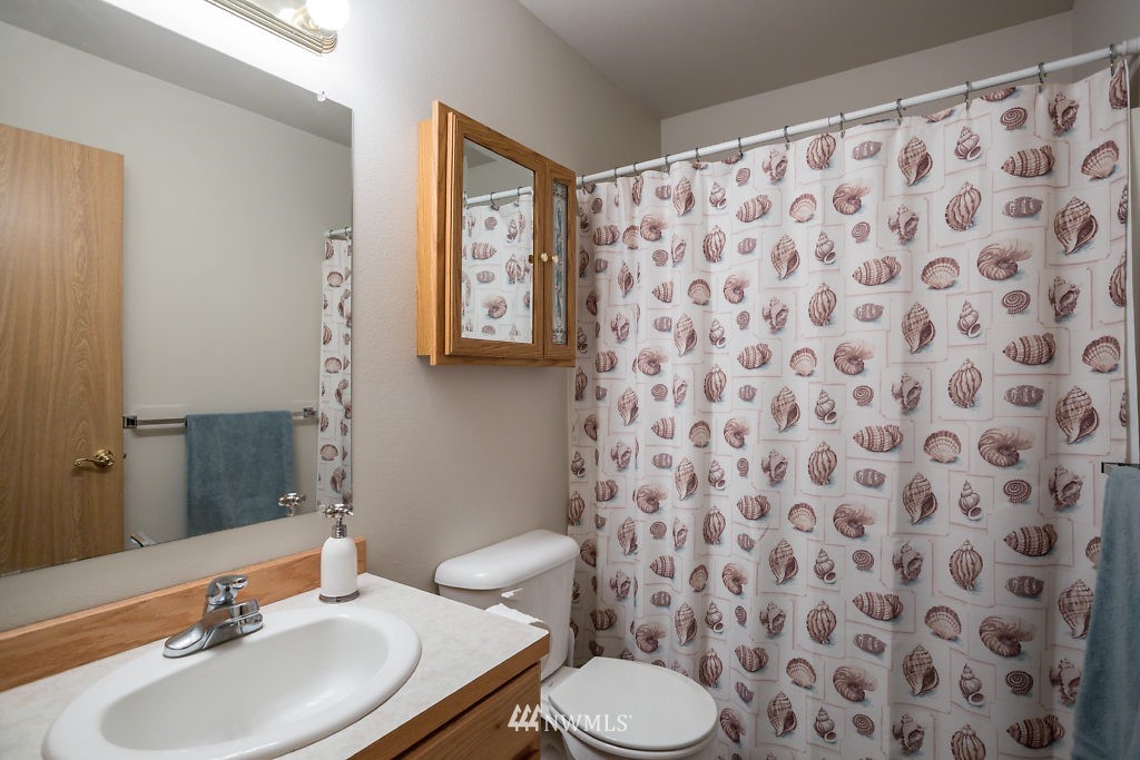 2287 Williams Road Oak Harbor, WA 98277 - Photo 18 of 23 Gallery Image 18