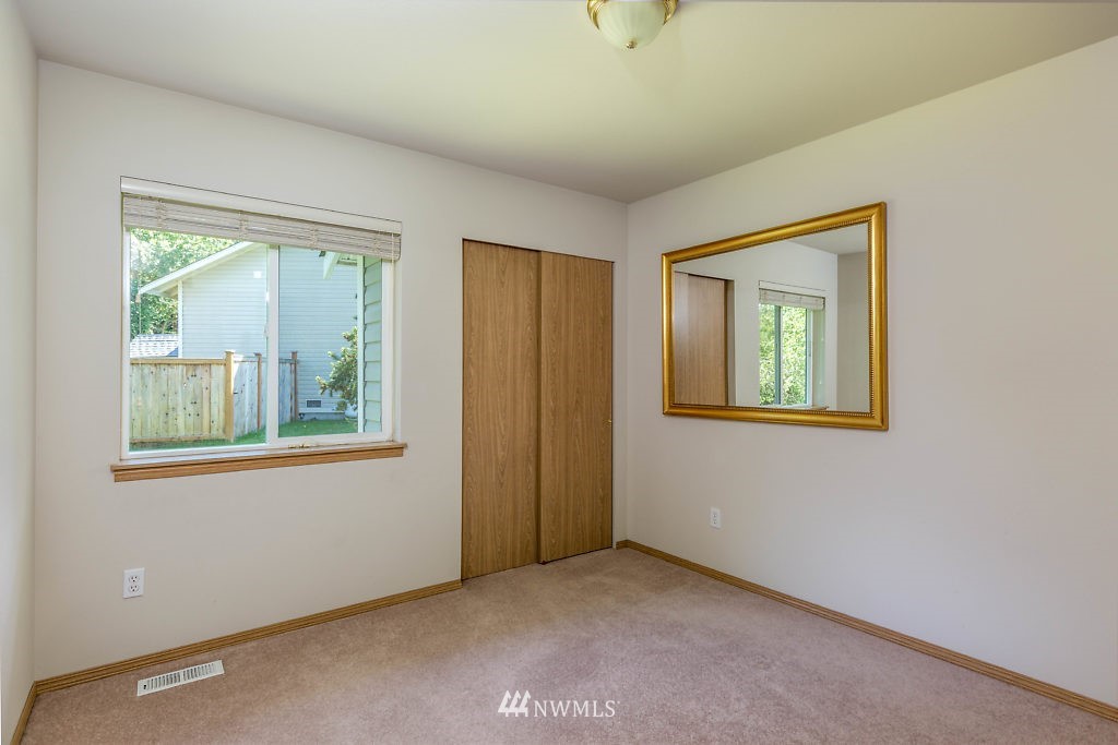 2287 Williams Road Oak Harbor, WA 98277 - Photo 19 of 23 Gallery Image 19