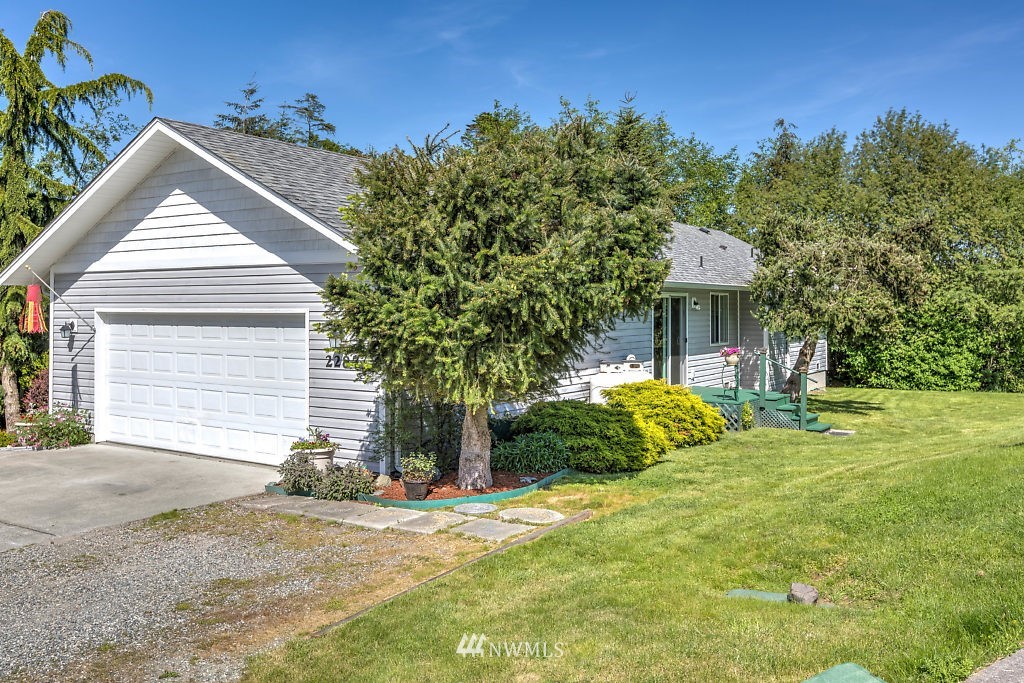 2287 Williams Road Oak Harbor, WA 98277 - Photo 3 of 23 Gallery Image 3