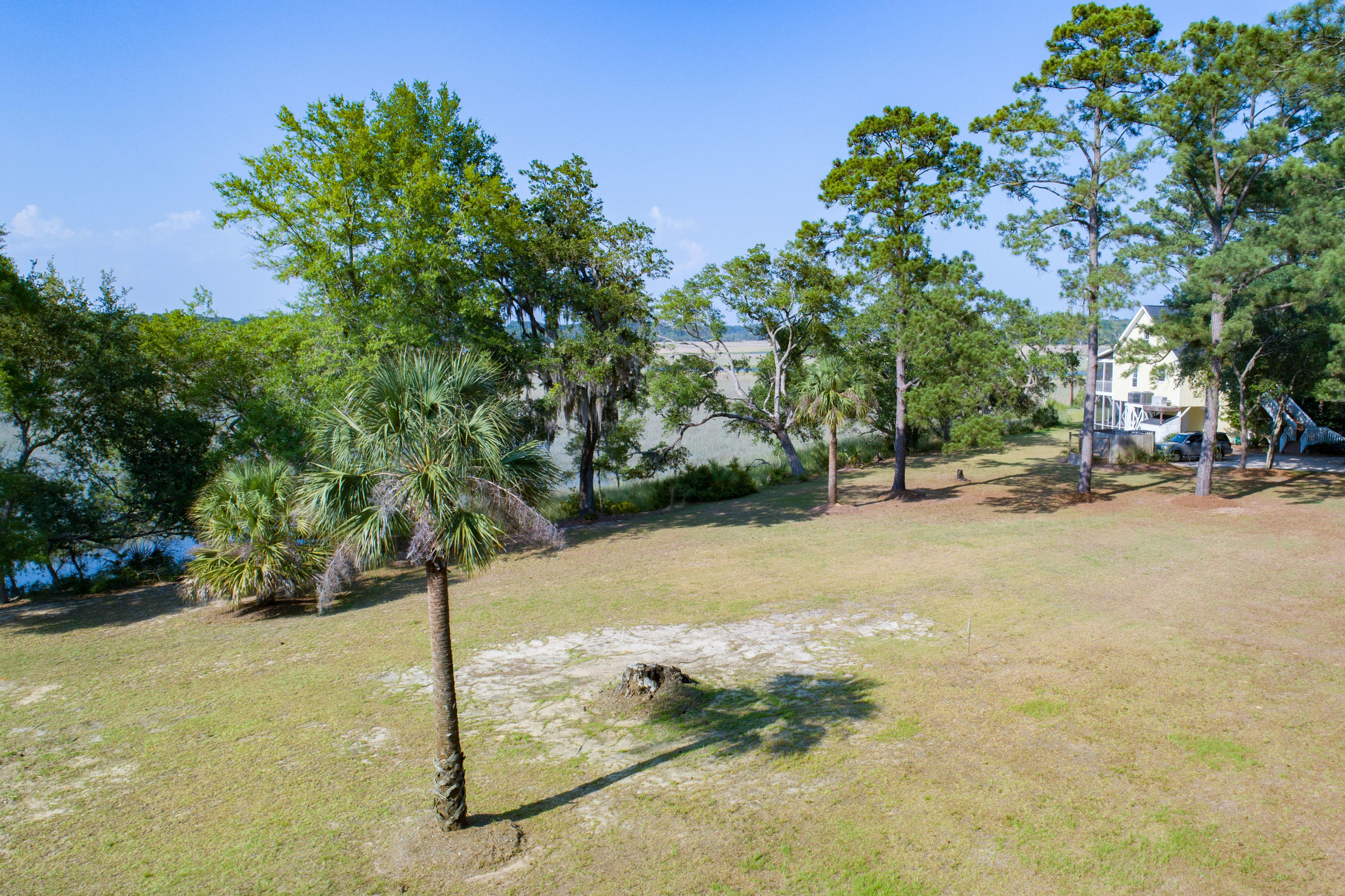 8942 Sandy Creek Road Edisto Island, SC 29438 - Photo 4 of 20 8942SandyCreekRd-16