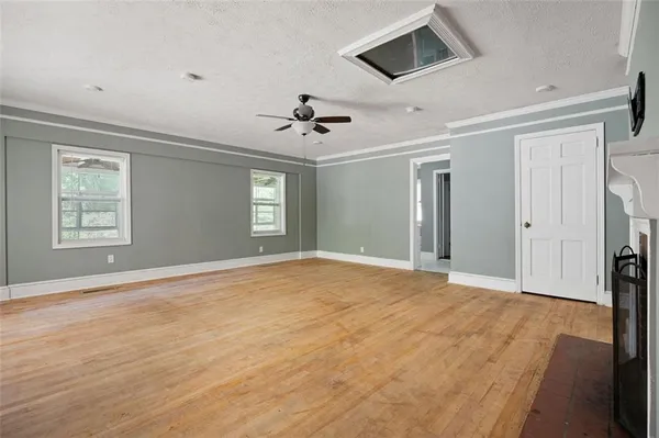 $479,999 | 250 East Memorial Drive, Dallas, GA 30132