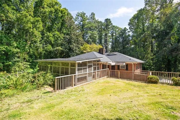 $479,999 | 250 East Memorial Drive, Dallas, GA 30132