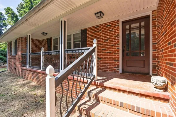 $479,999 | 250 East Memorial Drive, Dallas, GA 30132