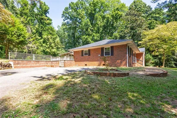 $479,999 | 250 East Memorial Drive, Dallas, GA 30132
