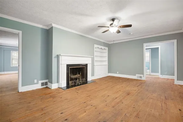 $479,999 | 250 East Memorial Drive, Dallas, GA 30132