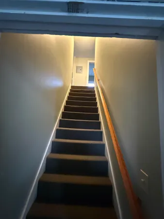 $1,800 | 586 Bellows Falls Road, Charlestown, NH 03603