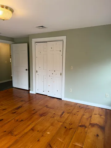 $1,800 | 586 Bellows Falls Road, Charlestown, NH 03603