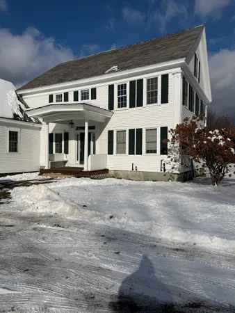 $1,800 | 586 Bellows Falls Road, Charlestown, NH 03603