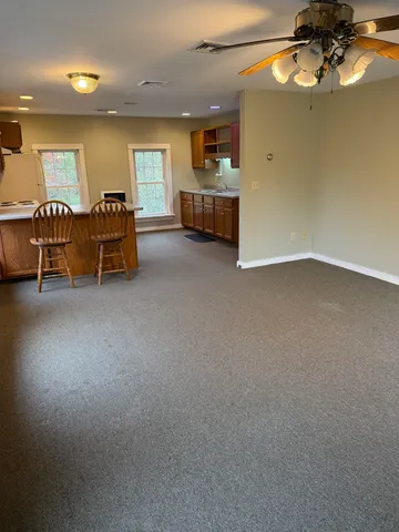 $1,800 | 586 Bellows Falls Road, Charlestown, NH 03603