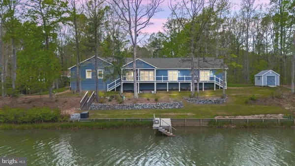 $695,000 | 16 Merrimac Cove, Ruther Glen, VA 22546