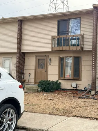 $250,000 | 15 Washington Court, Plainfield, IL 60544