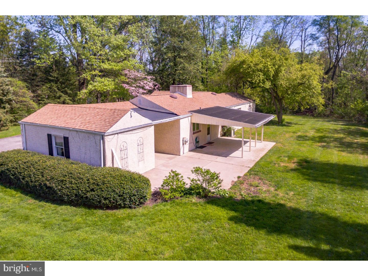 672 Sproul Road Bryn Mawr, PA 19010 - Photo 4 of 19