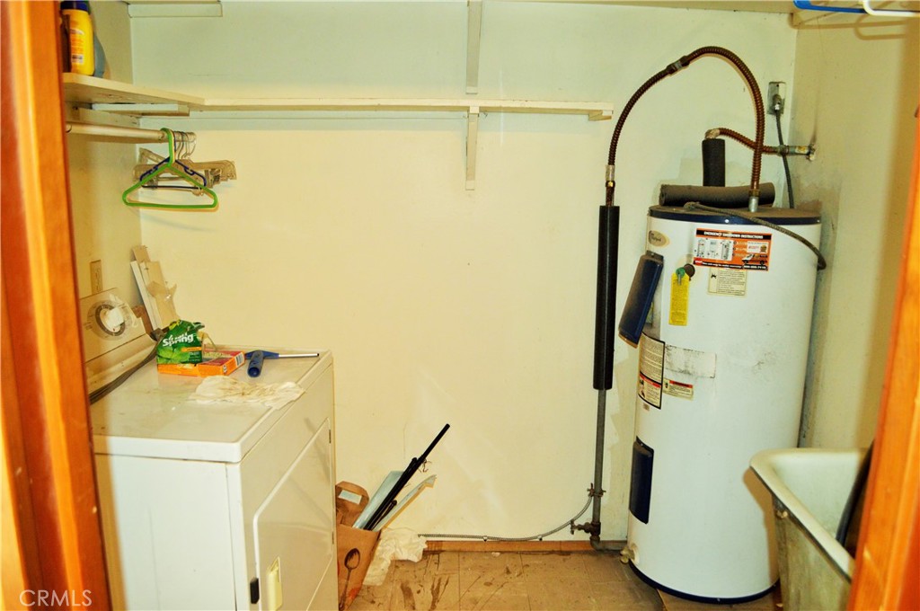 53337 Tollgate Road Idyllwild, CA 92549 - Photo 16 of 30 a bathroom with a sink